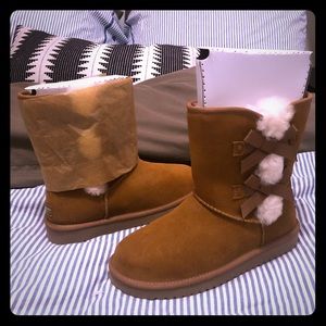 Authentic, new Koolaburra by Uggs Victoria Short